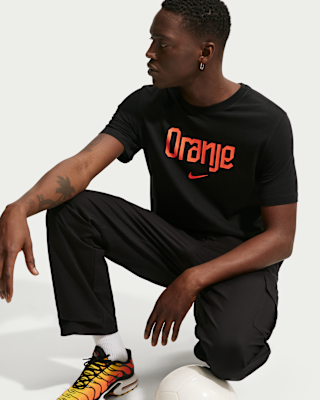 NIKE公式】オランダ メンズ ナイキ サッカー Tシャツ.オンラインストア